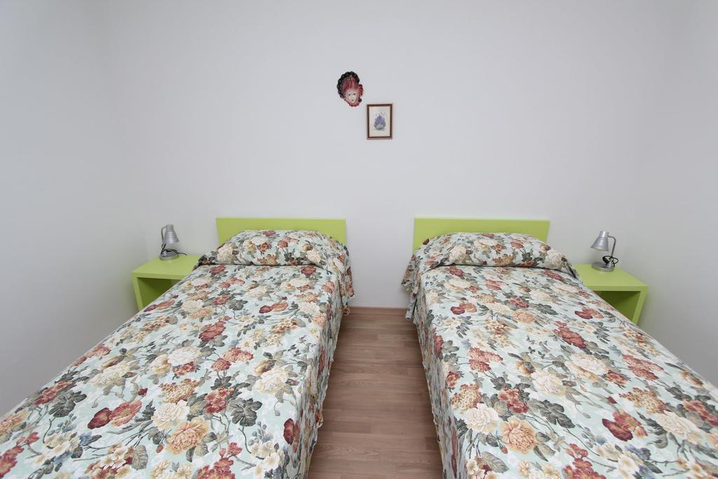 Apartment Mitton 2 Rovigno Esterno foto