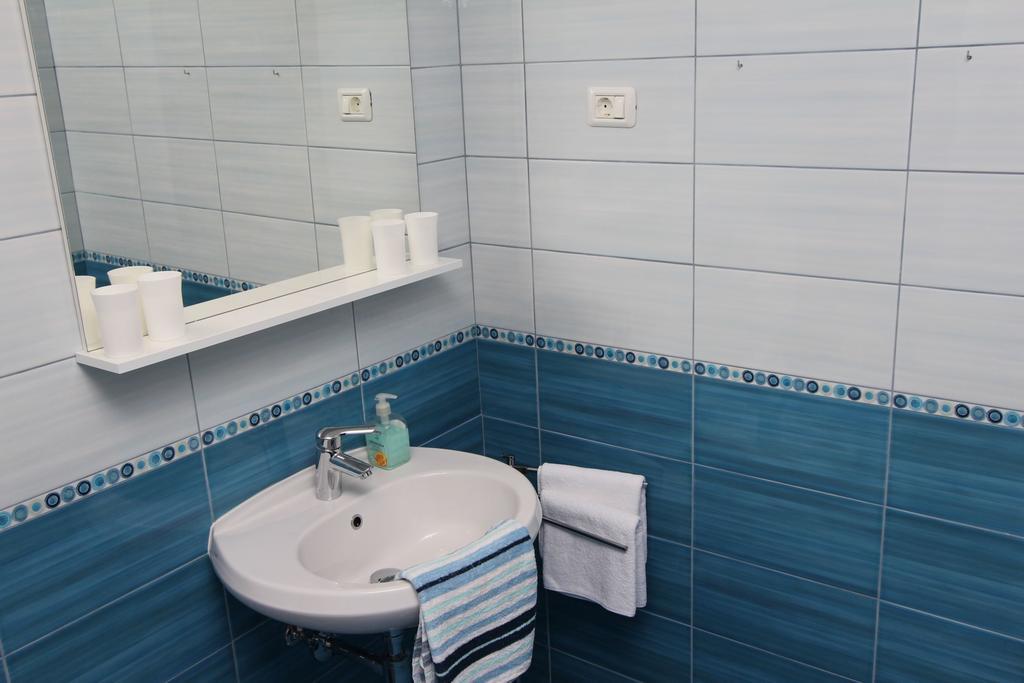 Apartment Mitton 2 Rovigno Esterno foto